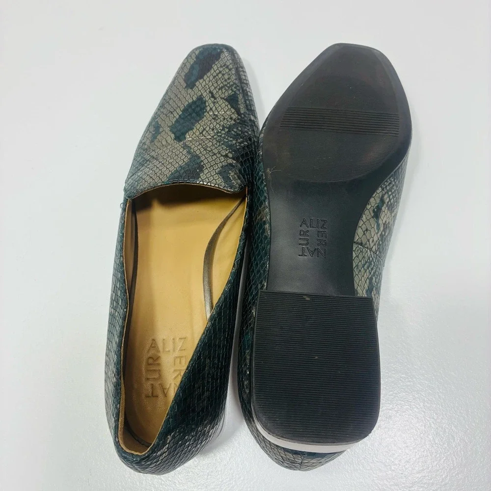Naturalizer Women Slip-on Loafer 9M Snakeskin Embossed Low Heel Office Career‎